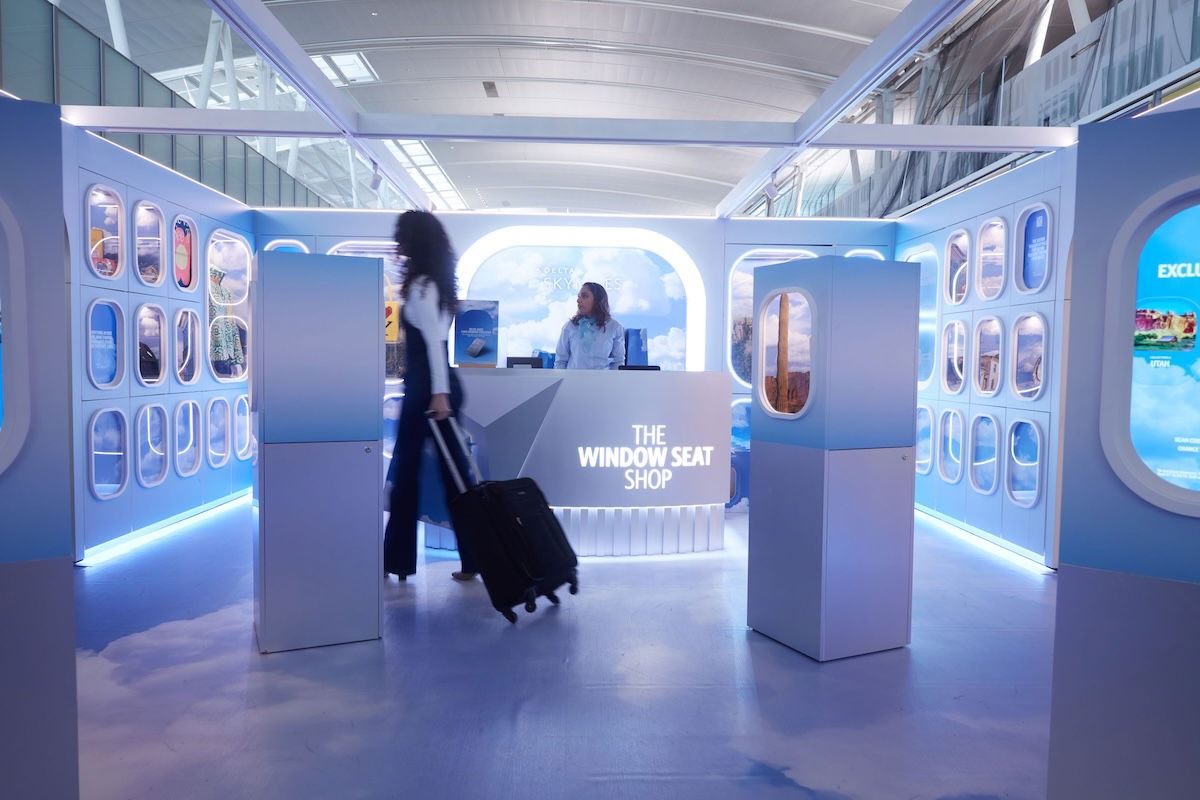 Cửa hàng Window Seat Shop của Delta: Thiên đường cho tín đồ săn MQD 8 Cửa hàng ghế cửa sổ Delta Seattle