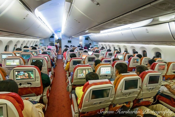 Khoang hành khách trong một chiếc máy bay của hãng hàng không Air India.