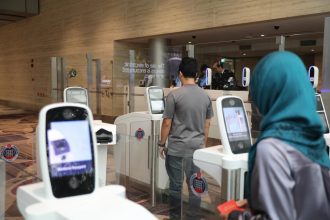 VNeID kết nối Singapore, Lào: Hành khách đi máy bay được lợi gì?