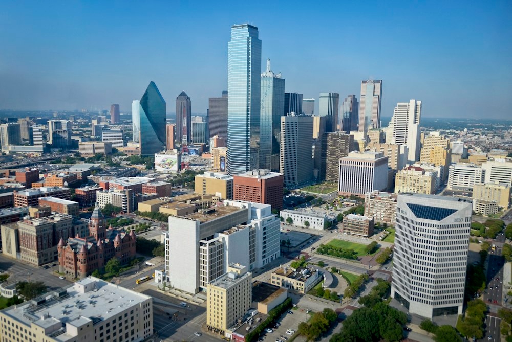 Đặt vé máy bay EVA Air đi Dallas Fort Worth DFW bang Texas nối chuyến tại Đài Bắc