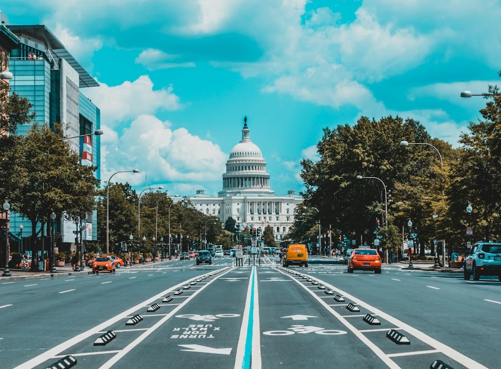 Lịch bay BR04 BR03 và giá vé máy bay EVA Air đi Washington D.C. sân bay Dulles IAD